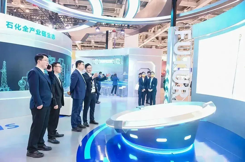 聚链智造 共享未来 | 2023年尊龙凯时人生就博·易派客工业品展圆满落幕